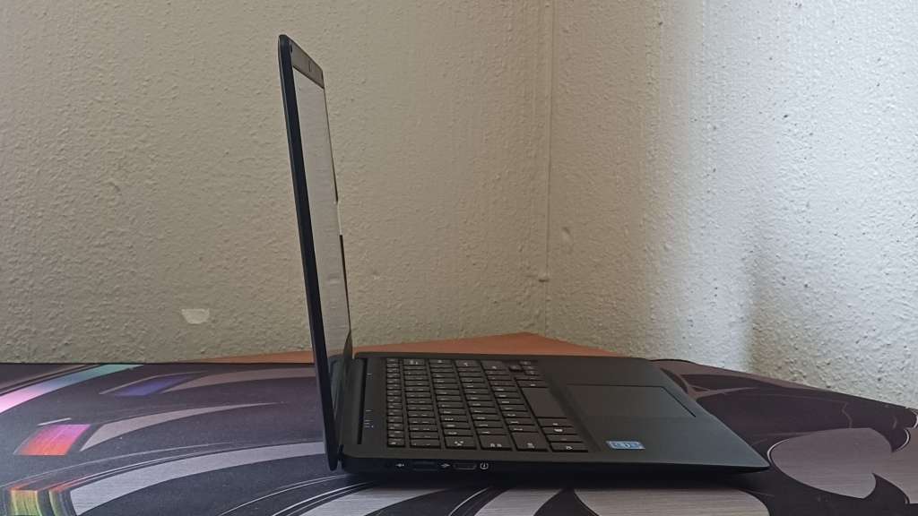 Proline V146SH 4GB Ram 120GB SSF 14.1 `